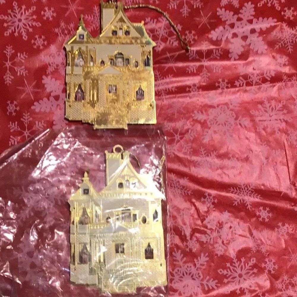 Ornaments to care of ￼Bing and Grondohl picture ornaments
